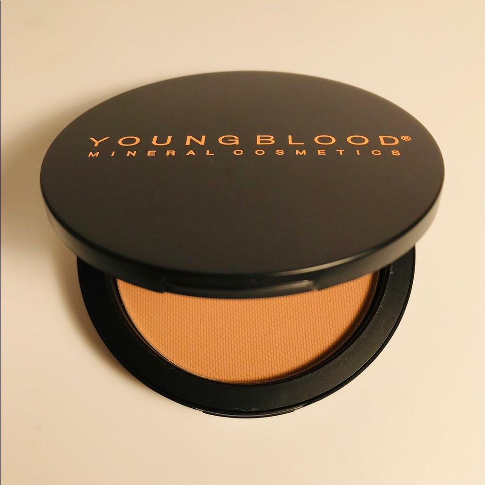 Youngblood Defining Bronzer - Soleil 0.28 oz
